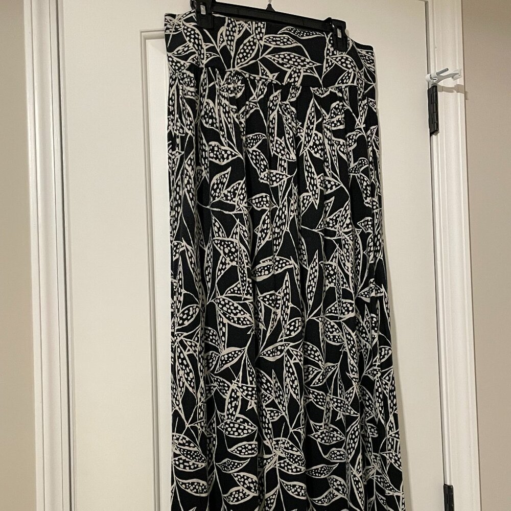Coldwater Creek Midi Skirt Women Size Medium Black & Ivory (Pre-Owned)